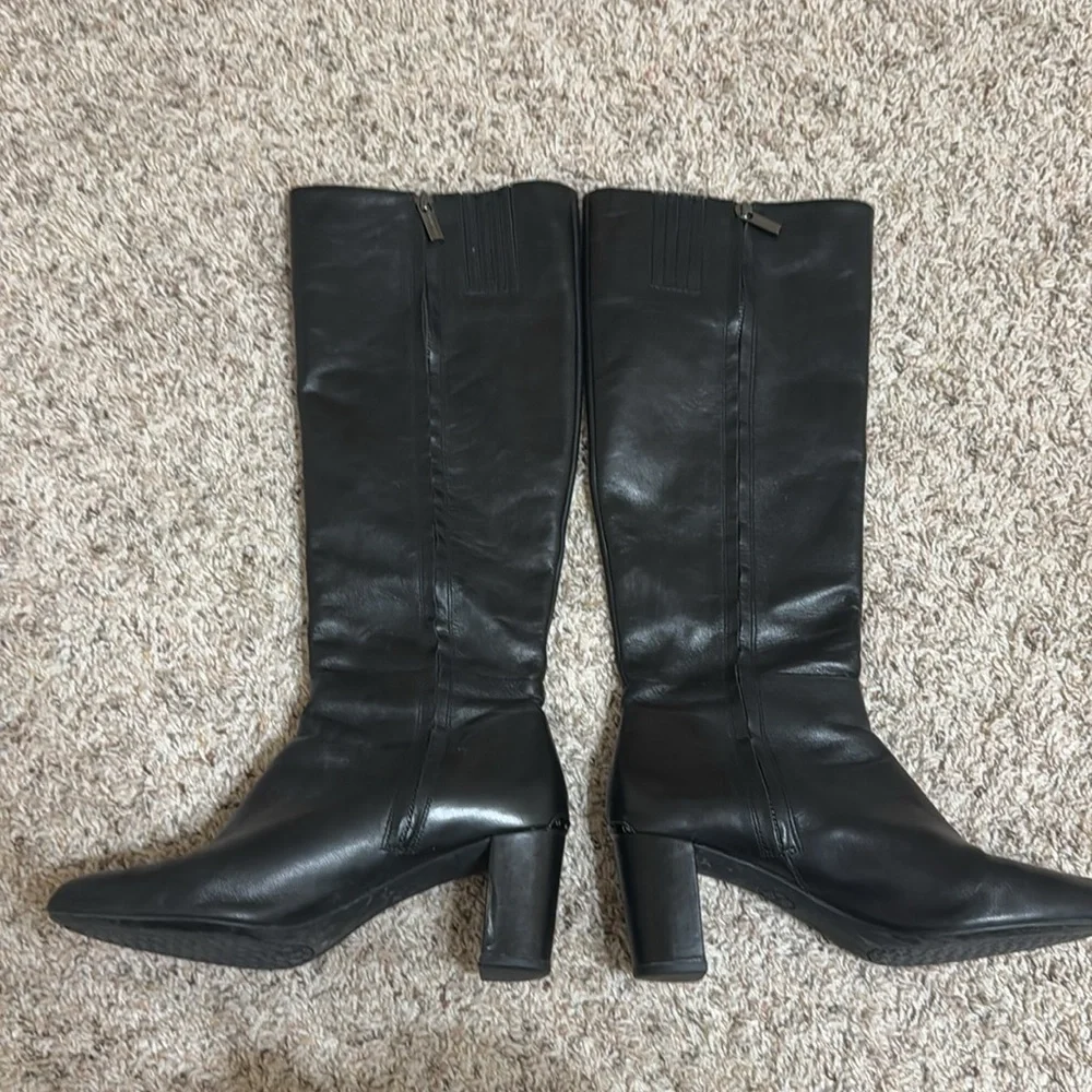 Michael Kors Black Tall Leather Boot - Picture 3 of 9